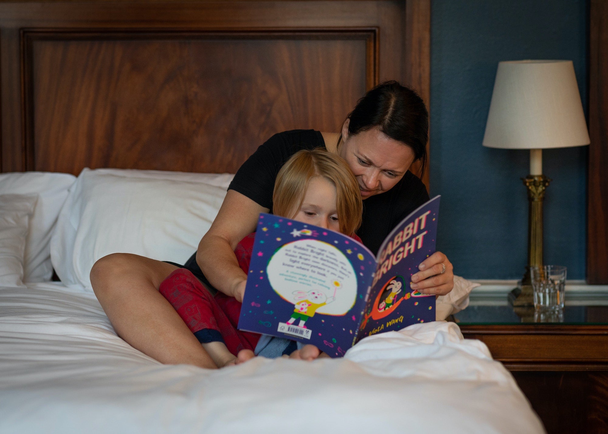Parents Use ChatGPT to Make Bedtime Stories Easy and Magical!